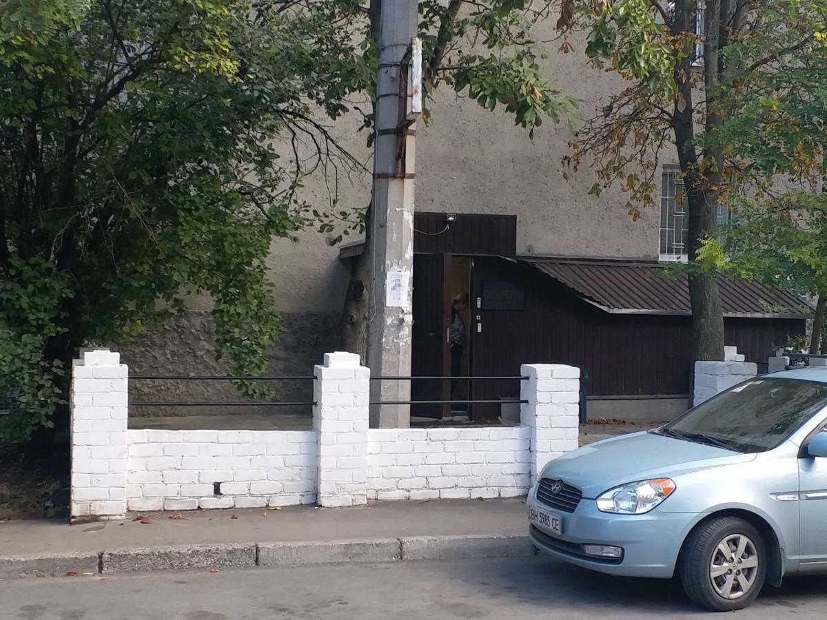 Nochka Hostel Odesa Exterior foto